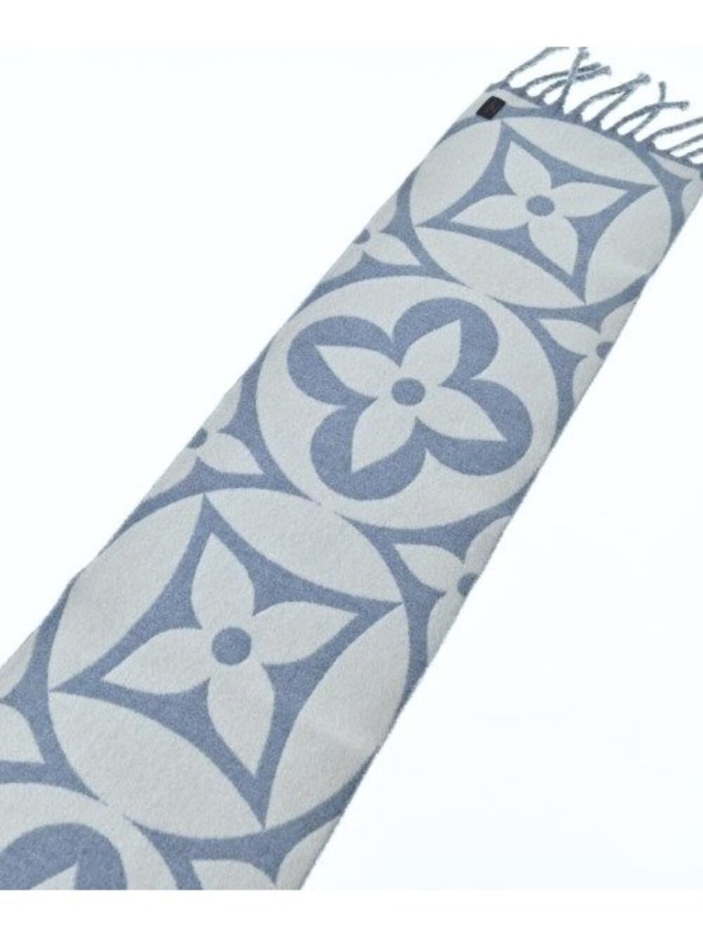 Louis Vuitton Scarf Blue - Picture 3 of 5